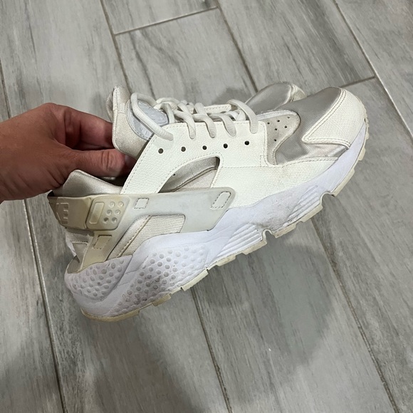 Vintage chunky white Nike Air sneaker - Picture 1 of 3